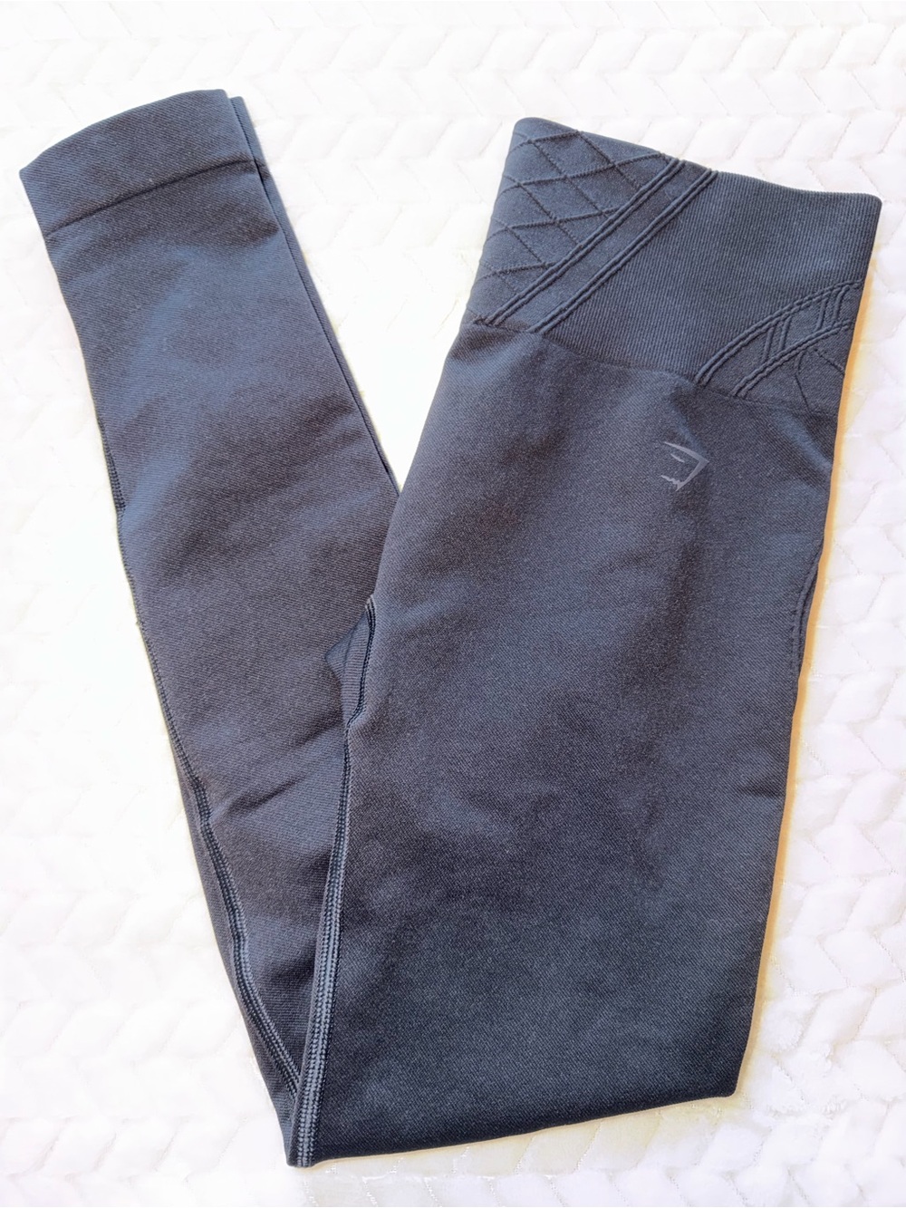 Gymshark Energy Seamless Leggings Black 24” Inseam Size Small